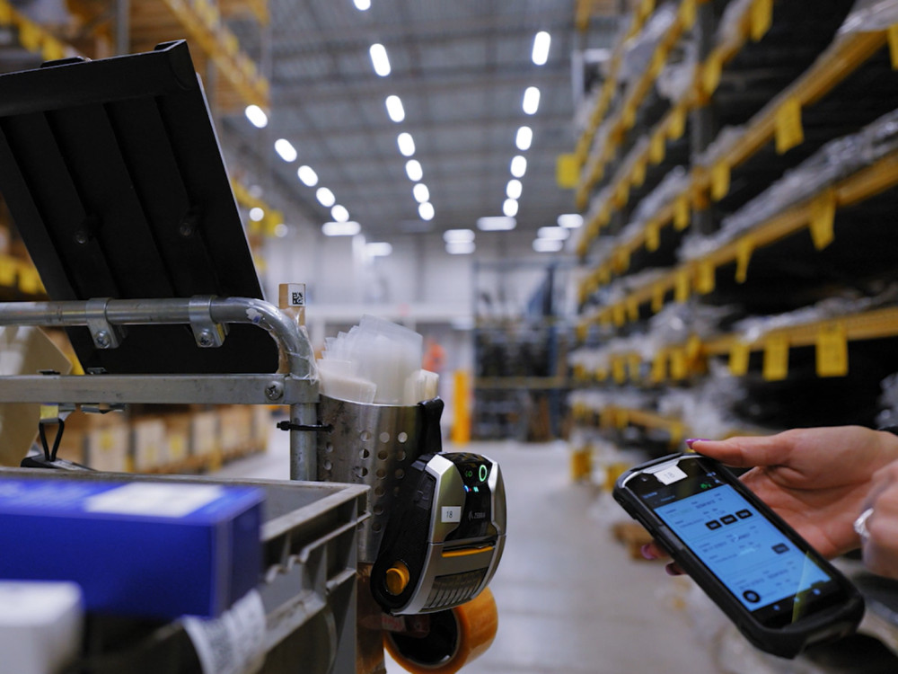 RFID business partnership Volvo Cars