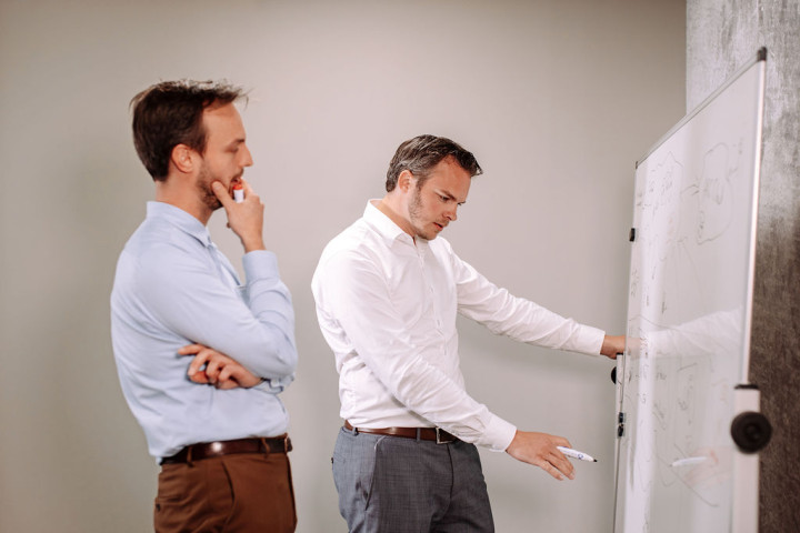 About us consultants