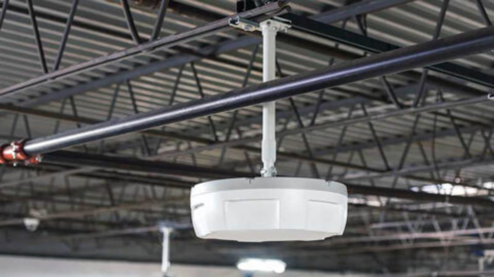 Ceiling-Mounted ATR7000 RTLS RFID Reader