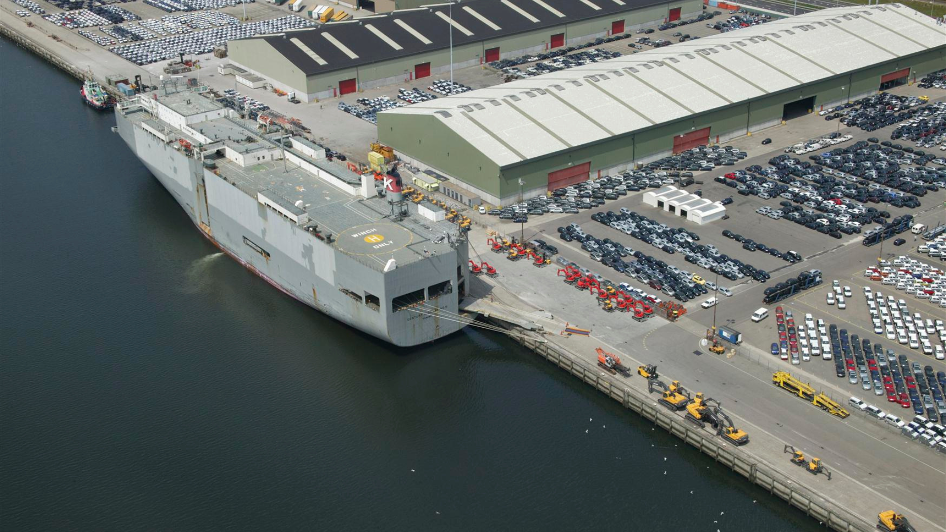 Active Locating Technology in Logistics Operations